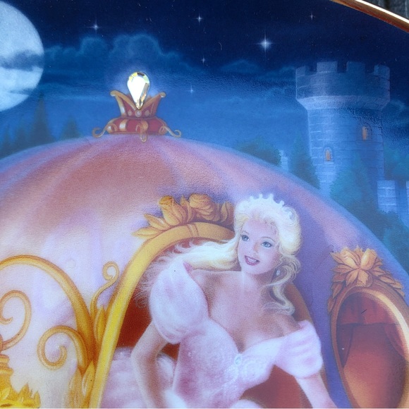 Cinderella’s magic journey - limited edition collectible plate - Picture 3 of 5